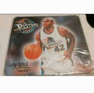 4/$30 New Mouse Pad (Still in Wrapper) - Detroit Pistons